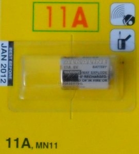Mando a distancia:  6V(11A)